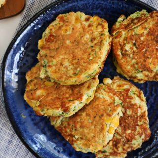 Croquetas de zapallo italiano y feta